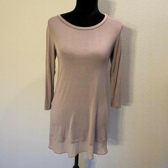 LOGO tunic XS Blush color double hem tunic top 3/4 sleeves stretchy - Picture 1 of 8